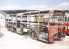 Na již zmiňovaném Dnu otevřených dveří v areálu TMB v Řečkovicích se představilo více než dvacet muzejních exponátů. Zájemci zde mohli shlédnout i nové exponáty či vozidla rozpracovaná, event. ve stavu před renovací, což dokládají snímky autobusů ŠL 11 z roku 1971 a linkového Ikarusu 630 (prozatím není oficiálně zařazen do sbírek) stejně jako přívěsu Jelcz PO1E. Foto 23. 4. 2005 © Ladislav Kašík