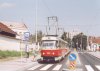 Po více než dvou letech byl obnoven provoz tramvajové trati na Táborské ulici v Židenicích – byla tak korunována náročná rekonstrukce celé ulice. Opravená trať se může pyšnit jednak pro cestující bezpečnými zastávkami a také jedním z nejmodernějších zařízení ovládajícím světelnou signalizaci v křižovatce s Bělohorskou a Jamborovou ulicí, které zajišťuje výraznou preferenci vozidel MHD. Na snímku právě v zastávce »Dělnický dům« zastavila 18. 7. 2005 při jízdě do města souprava tramvají evid. č. 1551+49. Foto © Ladislav Kašík. 