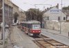 V září začala oprava tramvajové trati na ulici Dornych. Zvláštností celé akce jsou pouze víkendové výluky tramvajové dopravy (linky č. 9 a 12 jsou ukončeny na smyčce Zvonařka). Na snímcích z 23. 9. 2003 projíždí odkrytým kolejištěm na Dornychu u zastávky »Svatopetrská« (v té době přeložené) souprava tramvají evid. č. 1591+88 na lince č. 12 a z Kovářské ulice, kudy byly vedeny odkloněné autobusové linky č. 40, 63 a 67 ve směru do města, vjíždí na Dornych autobus evid. č. 7362 na lince č. 67. Foto © Ladislav Kašík.