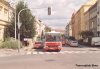 O víkendu 5. a 6. 9. 2009 probíhala rozsáhlejší oprava tramvajové tratě v křižovatce Veveří – Šumavská – snímky z neděle 6. 9. 2009 zachycují dění na pracovišti a dále autobus náhradní dopravy (linka x3) evid. č. 7270 při jízdě z Tábora do Minské ulice (tímto snímkem také připomínáme letošní zprovoznění světelné signalizace na této křižovatce). Foto © Ladislav Kašík. 